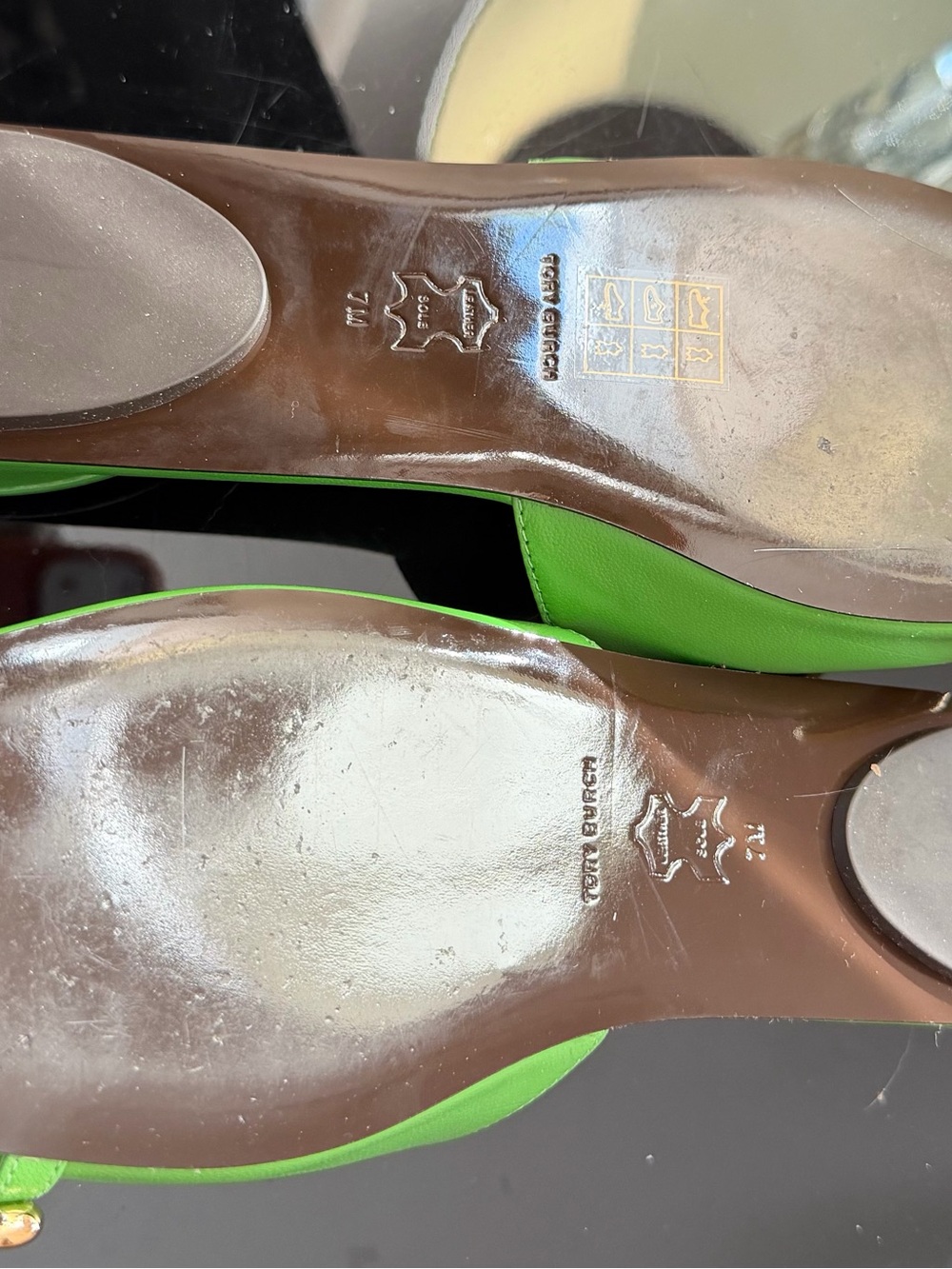 Tory Burch Vibrant Lime Green Pointed-Toe Slide Mules with Gold Accent - Picture 8 of 10